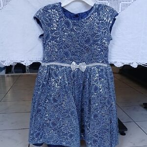 Elegant Blue Lace Dress with Bow
